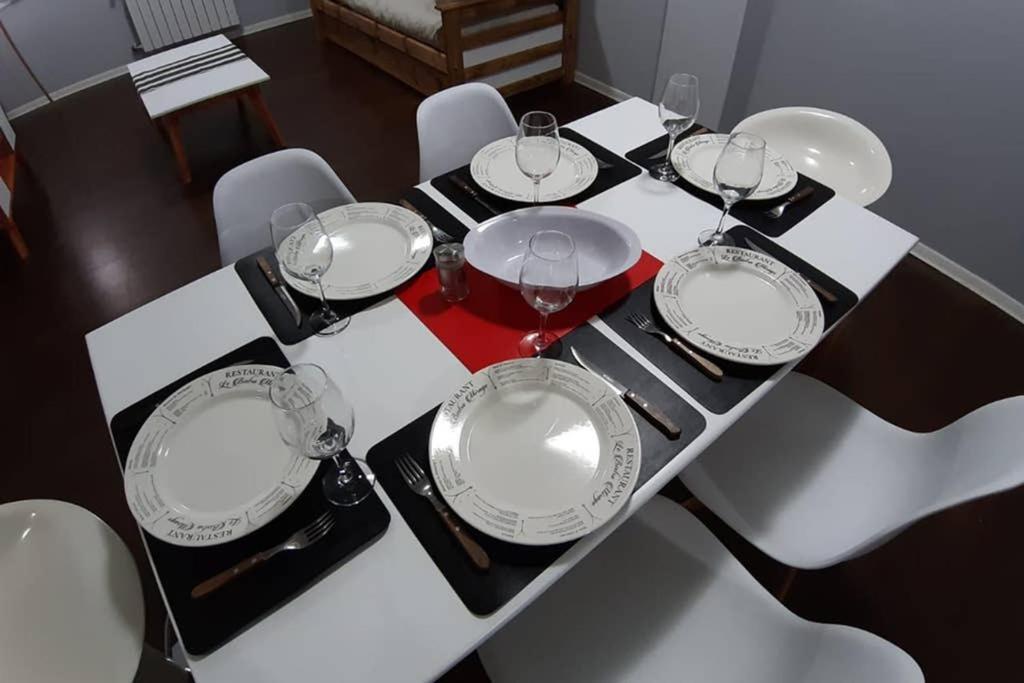 Departamento En El Centro De Bariloche Tb Apartment Ngoại thất bức ảnh
